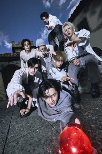 ENHYPENのかつてない没入感にファン歓喜「新鮮でスリリング」