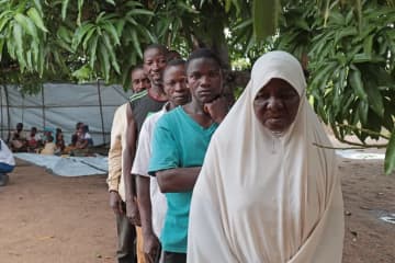 モザンビーク：暴力激化、1カ月で10万人超が避難──北部ナンプラ州で混乱拡大
