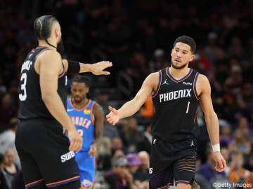 サンズが王者サンダーに勝利…決勝弾を沈めたブッカー「対戦相手として一番望むのは彼らだ」