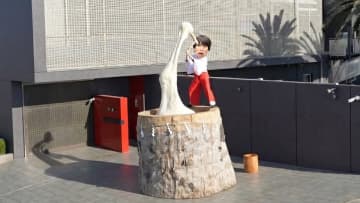 はじめしゃちょー、1200人前の餅つきに挑戦　規格外の量に驚愕「ナメていました」