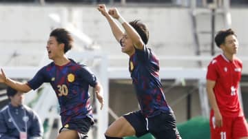 オフサイド？　興國ゴールの“判定”に批判殺到　東福岡のやりきれない敗退にネット紛糾【高校サッカー】