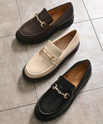 オンオフ頼れる“この1足”！【ハニーズ】大人の強い味方♡「優秀ローファー」