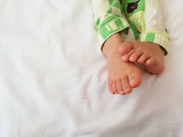 「家庭環境が悪く、親に甘えられなかった私。入院中、同室の男の子のお母さんに甘えたら...」（大阪府・40代女性）