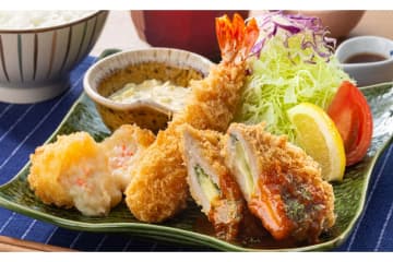 大戸屋、3種のフライを味わう「福アゲ三昧定食」3万食限定で発売。390円引きのクーポンも配信