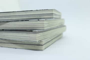 漫画家・田辺洋一郎氏、AIの不適切使用で謝罪　アイドルの写真をビキニ姿に加工で物議