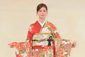 生見愛瑠が〝年女〟で飛躍誓う「休まず働き続けたい」「見ない日はないね、と」