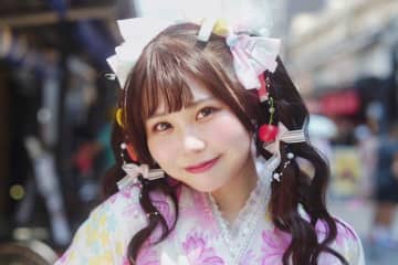 アイドルのお腹の“はみ肉”が大バズり　まさかの反響「やっちゃいましたね…」「キツいぞぉこれ」