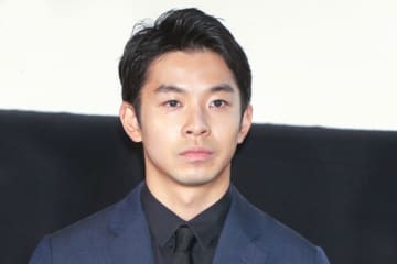 『豊臣兄弟！』主演の仲野太賀、父から兄弟へ“熱いエール”に反響　「深い愛情に心を打たれました」