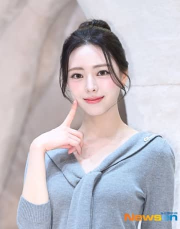 ITZY ユナ、ソロ歌手デビューが決定！JYPが公式発表「正確な発売時期は未定」