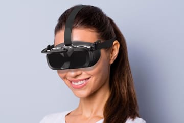 パナソニック、VRヘッドセット「MeganeX」から撤退。開発／販売はShiftallが継続