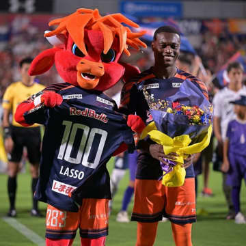 J通算110試合出場のコロンビア人FWが湘南に完全移籍。日本でのプレーは６年目