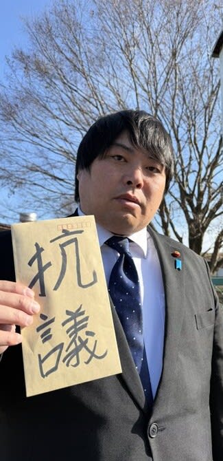 へずまりゅう氏、SNS拡散の「高校生暴行動画」に激昂し教育委員会へ。自身の壮絶な過去を告白し「いじめは犯罪」