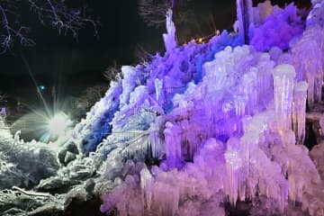 神秘的な氷の世界が広がる！埼玉県横瀬町で「あしがくぼの氷柱」が1月8日～2月23日に開催