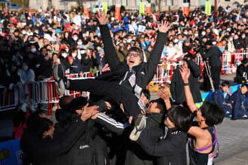 駅伝Vで「選手1人1人に1000万円支給」　衝撃お祝いをGMO代表報告、青学大・黒田朝日も来季加入