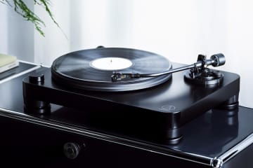 オーディオテクニカ、新型レコードプレーヤー「AT-LP7X」海外発表