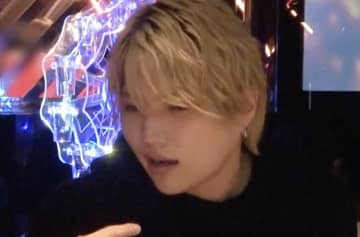 「高校生恋リア」出身の24歳イケメンがホストに転身！山本裕典と息のあった接客を披露