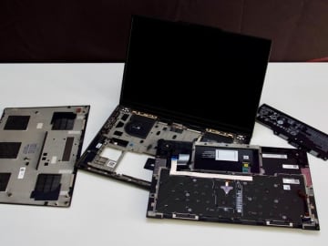 レノボ、新型「ThinkPad」で修理しやすさを追求　新構造「Space Frame」採用