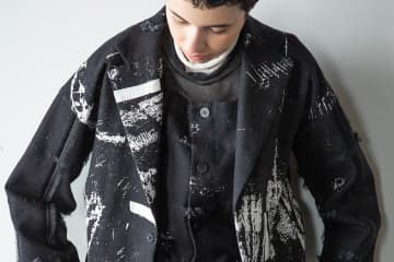 HaaTのジャケット、“黒釉の陶器着想”ジャカード＆リーフ刺繍のシアー素材で