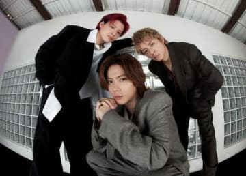 Number_i、史上2組目のデジタルアルバムTOP3独占