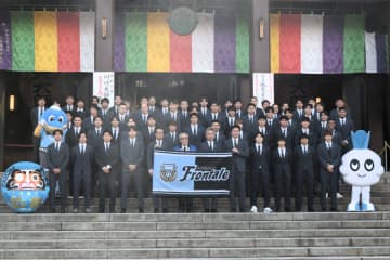 川崎Fが必勝祈願「今季期待していただけたら」　脇坂泰斗は個人MVPも目標に