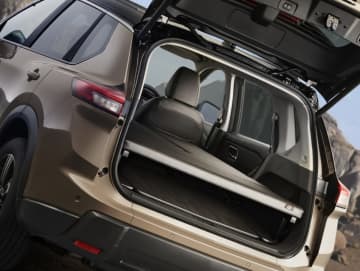 日産「エクストレイル」に車中泊仕様登場　ROCK CREEK マルチベッド発表