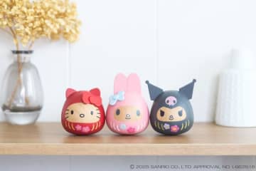 【待望の再入荷！】「サンリオ」キティ、マイメロ、クロミのだるまで運気アップ！ころんとしたフォルムが可愛すぎる開運アイテム登場