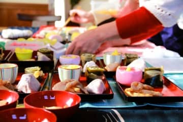 「結婚・仕事・子どもは？」正月の“親戚ハラスメント”どう流す？ 2026年 SNSで共感呼ぶ「賢いスルーの技術」