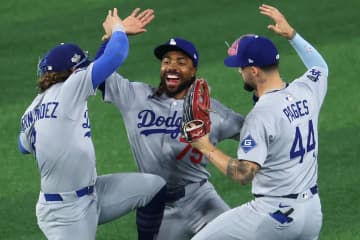 「キム・ヘソンより走ったのに」韓国メディア驚き　前ドジャースのディーン、移籍先のジャイアンツでもDFAに「イ・ジョンフのライバルがいなくなった」