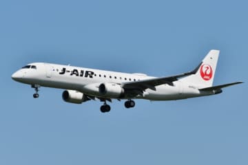 ジェイエア運航便で乗客が負傷 降下中の揺れが原因、「航空事故」に認定