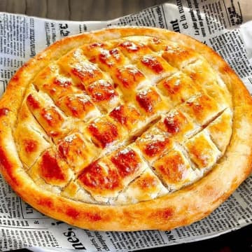 【りんごあったら迷わずコレ】パイ生地なしで簡単！ひと口でハマるアップル"パン"レシピ。香りから幸せ〜♡