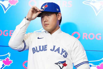 岡本和真、会見でカナダに“驚きの光景”　「比較にならない。100万倍」MLB記者は目を丸くした