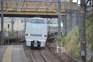 北陸線特急「しらさぎ」が底打ち。JR特急利用者数ランキング2026年新春版