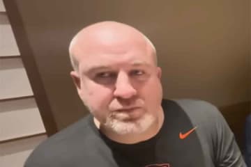 「3階建ての家なんだけれど、狭くて…」　アメリカ人家族が日本で予想外の体験　民泊で困ったこととは