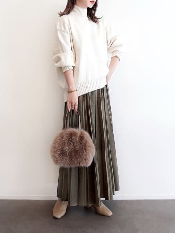 冬は上品プリーツスカートで差をつける！ラクなのにきれいめ♡おしゃれな人のお手本コーデ
