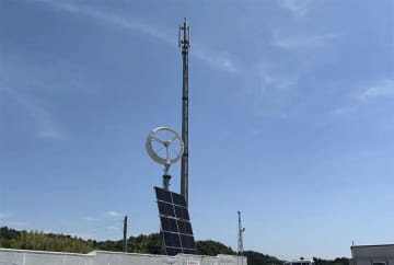 ソフトバンク、太陽光・風力ハイブリッド基地局　AI制御で省電力化