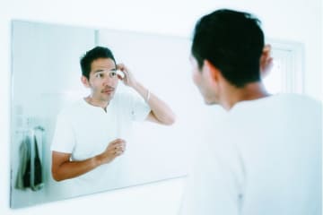 男性の肌は女性より弱いってホント⁉ 紫外線浴びまくりのゴルファーこそ、“老け見え”防止に冬でもスキンケアは必須