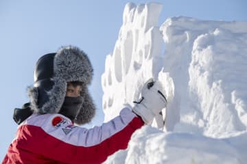 雪像アーティスト、「氷の都」ハルビンで技の競演　中国黒竜江省