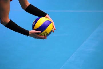 「高1でこれ…」　春高バレーに現れた194cm逸材に騒然「高橋藍を彷彿」　死闘で躍動