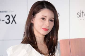 ダレノガレ明美、TRUSTARとエージェント契約締結「より幅広い分野で新しいチャレンジを」