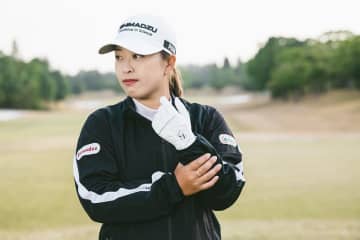 イオンスポーツ、グローブで西郷真央とスポンサー契約