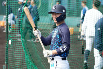 桑原の人的補償で移籍…古市「実感は沸いてない」　23歳の“感情”「1日でも早く」