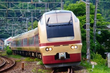 E653系で「東鷲宮駅の入換線」などめぐる　鉄道ファン向けの非営業線ツアーが登場