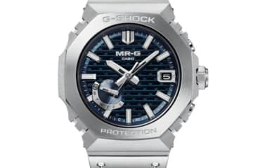 G-SHOCK最上位ウオッチMR-G、夜明けの澄んだブルーを思わせる日本の伝統色ダイアル