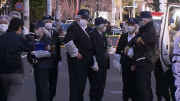 【中継】「連絡の取れない友人宅に入れない」マンション室内で血だらけの40代男性が死亡　事件に巻き込まれたか　東京・大田区