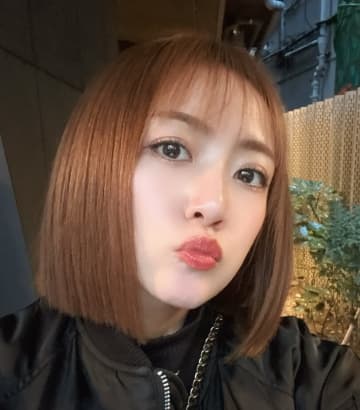 「日本が不安がる必要はない」「理想だけではやっていけない」とネットで物議に。高橋みなみ、米軍のベネズエラ軍事作戦に心境を吐露