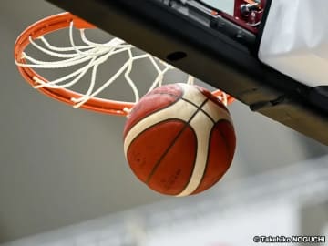 富士通が4Q残り12秒で逆転勝ち…テミトペ決勝点、トヨタ紡織を下し皇后杯4強