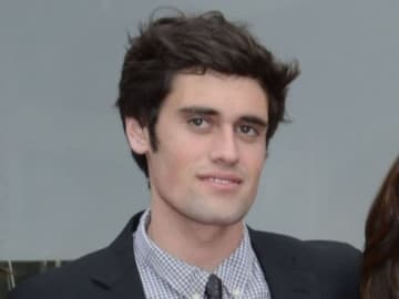 ロブ・ライナー監督夫妻の殺害容疑で逮捕された次男ニック・ライナー、担当弁護士が辞任