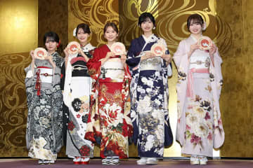 乃木坂４６・五百城茉央　成人式に〝ガラガラ声〟で登場　理由はまさかの「友だちとの鬼ごっこ」