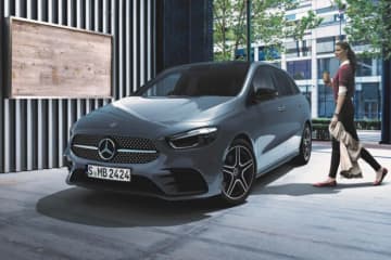 メルセデス、コンパクトMPVの『Bクラス』に新ラインアップ“アーバン・スターズ”を追加設定