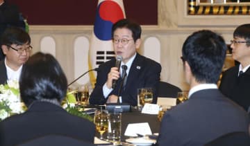 李氏、中国の韓流制限解除に期待　首脳会談成果を強調